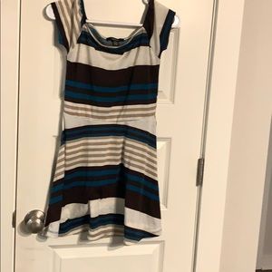 Forever 21 dress with lines